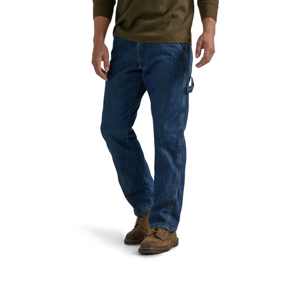 NWT Wrangler Men's and Big Men's Relaxed Fit Fleece Lined Cargo Jean size: 40x32 - Picture 2 of 13
